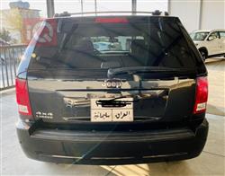 جیپ گراند شیرۆکی